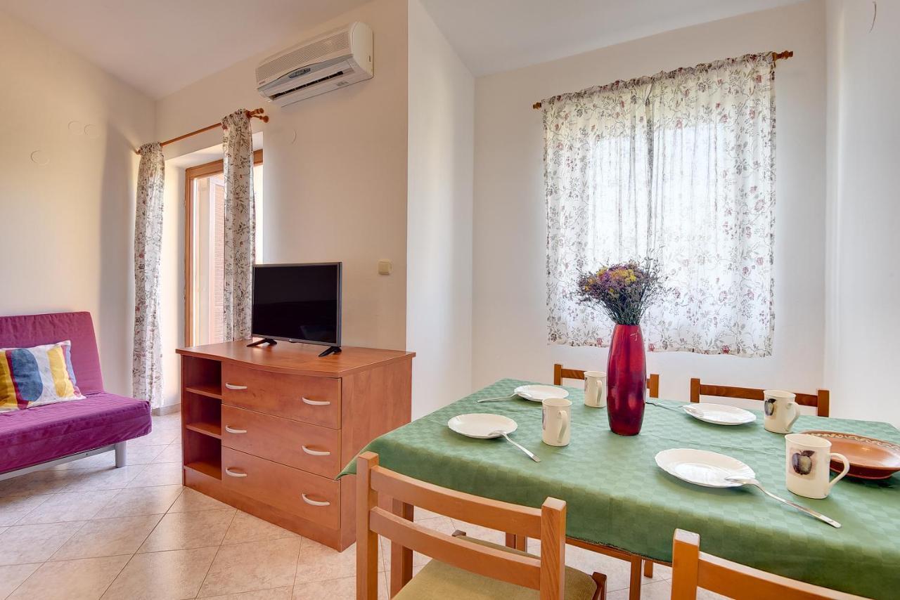 Apartments Ulika メドゥリン エクステリア 写真