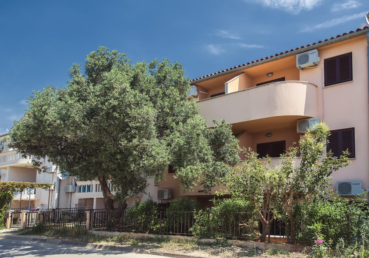 Apartments Ulika メドゥリン エクステリア 写真
