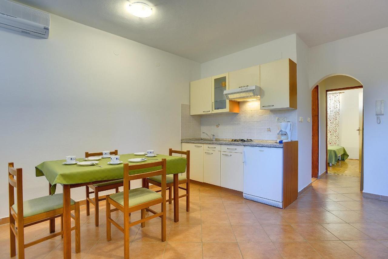 Apartments Ulika メドゥリン エクステリア 写真